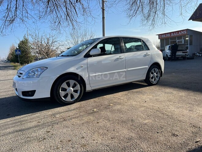 Toyota Corolla 2006, 246,000 km - 1.4 l - Göyçay