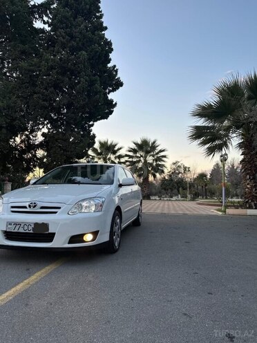 Toyota Corolla 2006, 246,000 km - 1.4 l - Göyçay