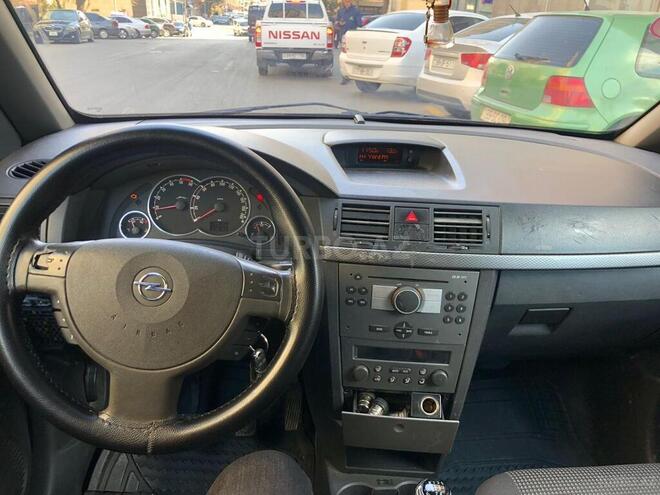 Opel Meriva-3
