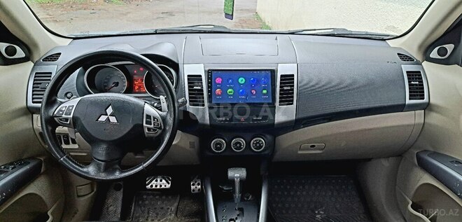 Mitsubishi Outlander 2008, 216,889 km - 3.0 l - Bakı
