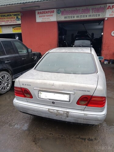 Mercedes E 290 1997, 546,000 km - 2.9 l - Bakı