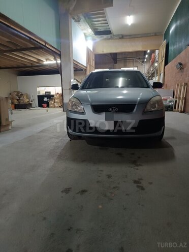 Kia Rio 2005, 290,000 km - 1.5 l - Bakı