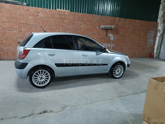 Kia Rio 2005, 290,000 km - 1.5 l - Bakı