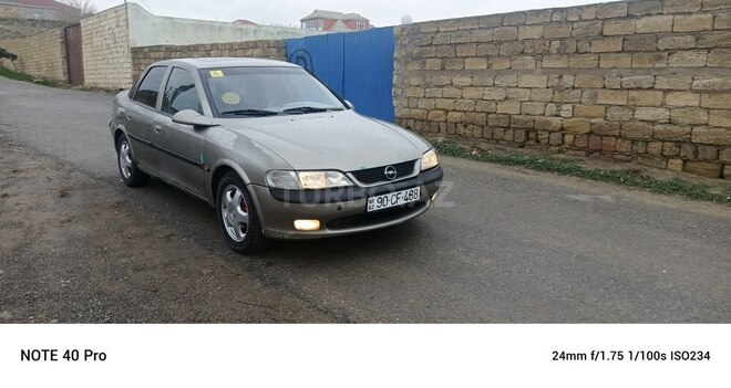Opel Vectra 1998, 192,200 km - 1.6 l - Sumqayıt