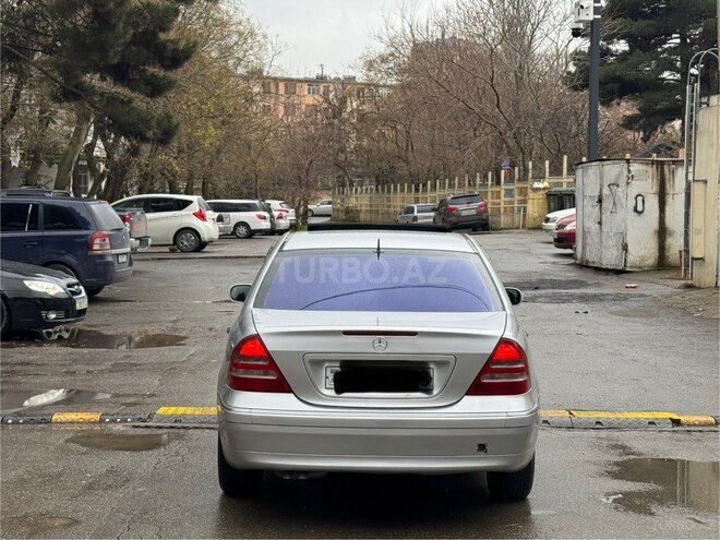Mercedes C 240-8