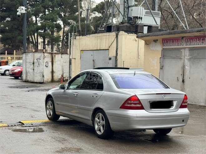 Mercedes C 240-7