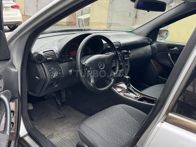 Mercedes C 240-4