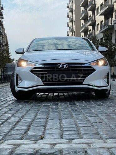 Hyundai Elantra 2019, 77,000 km - 2.0 l - Bakı