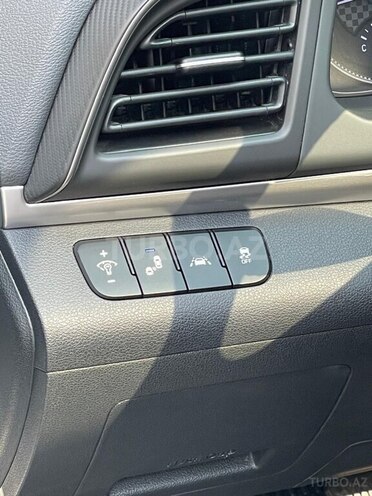 Hyundai Elantra 2019, 77,000 km - 2.0 l - Bakı