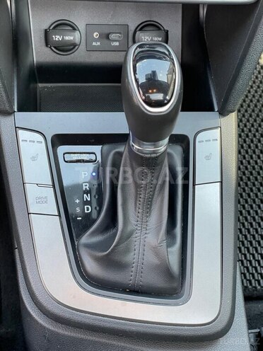 Hyundai Elantra 2019, 77,000 km - 2.0 l - Bakı