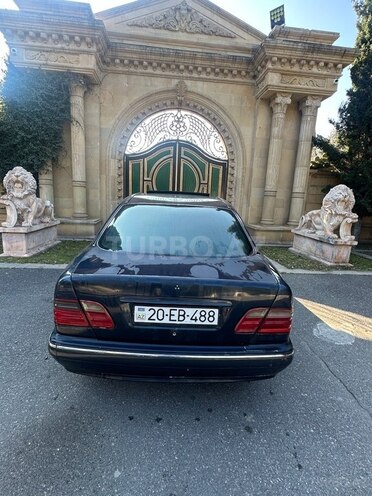 Mercedes E 200 1996, 255,487 km - 2.0 l - Şəmkir