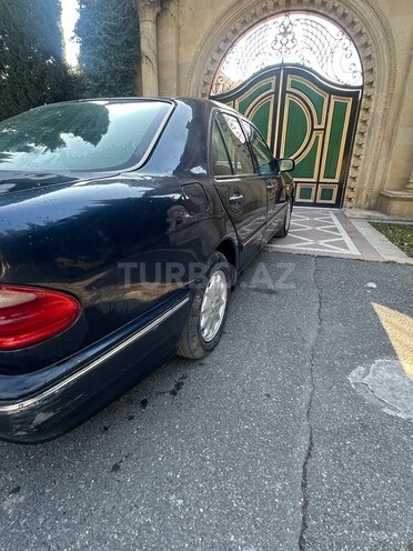 Mercedes E 200 1996, 255,487 km - 2.0 l - Şəmkir
