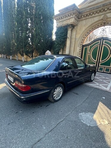 Mercedes E 200 1996, 255,487 km - 2.0 l - Şəmkir