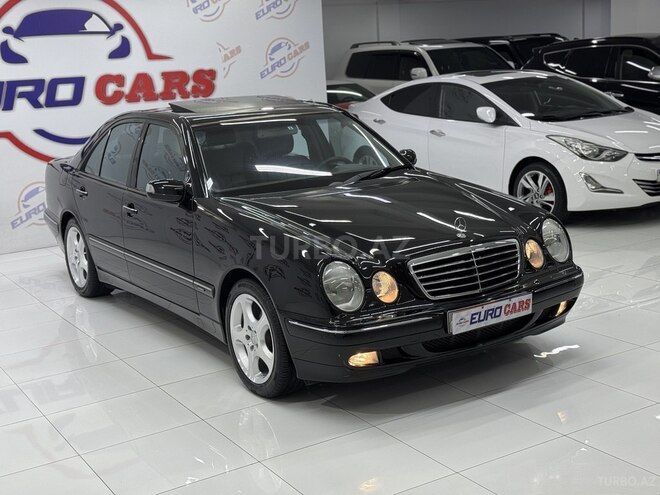 Mercedes E 240-5