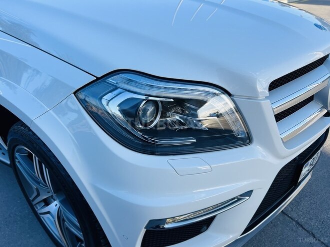 Mercedes GL 500 4MATIC-3