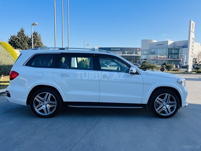 Mercedes GL 500 4MATIC-7