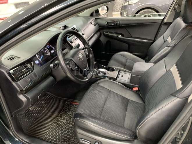 Toyota Camry 2014, 210,000 km - 2.5 л - Bakı