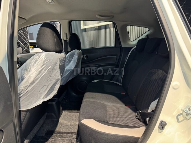 Nissan Note-16