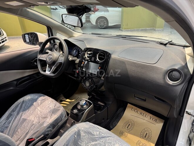 Nissan Note-14