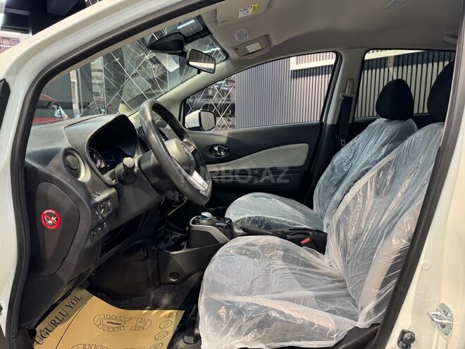 Nissan Note-17