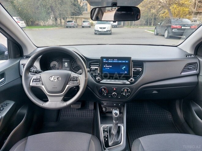 Hyundai Accent 2021, 32,000 km - 1.6 l - Bakı
