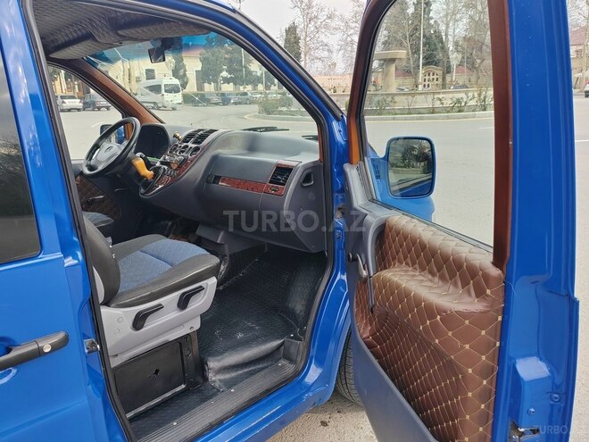 Mercedes Vito 2002, 330,987 km - 2.2 л - Yevlax