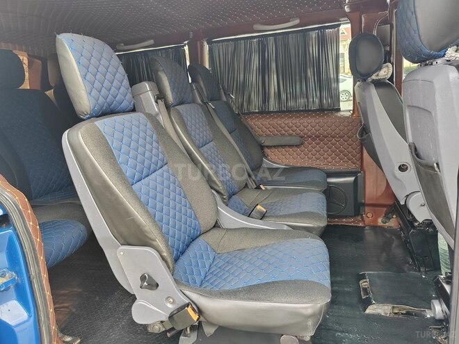 Mercedes Vito 2002, 330,987 km - 2.2 л - Yevlax