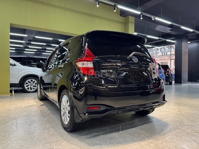 Nissan Note-9