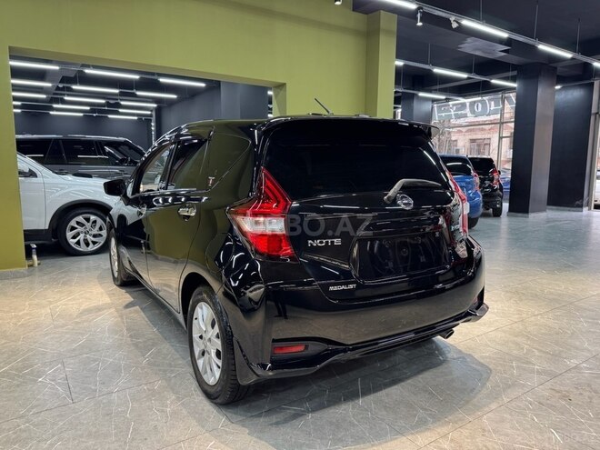 Nissan Note-10