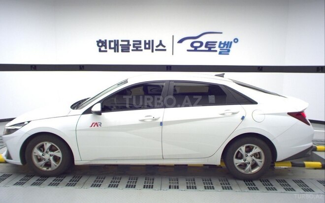 Hyundai Elantra 2021, 131,453 km - 1.6 л - Bakı