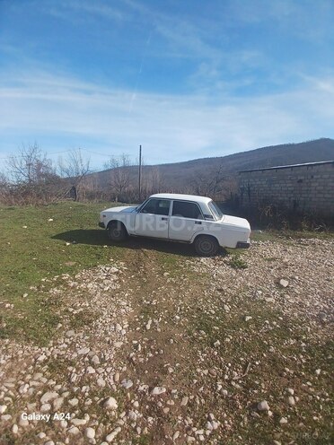 LADA (VAZ) 2107 2000, 78,000 km - 1.6 l - Quba