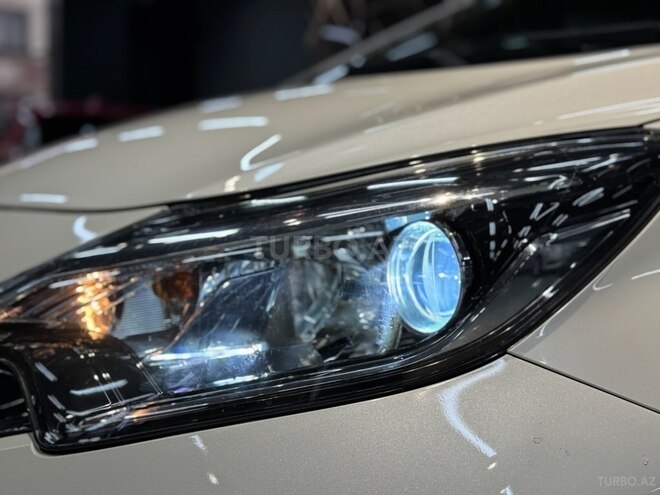 Nissan Note-5