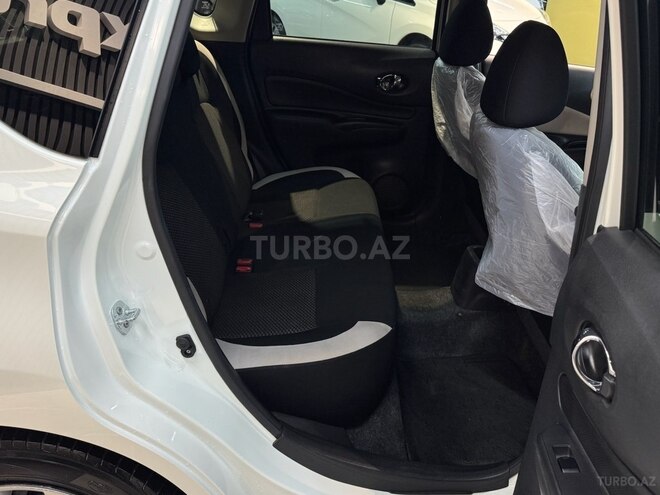 Nissan Note-16