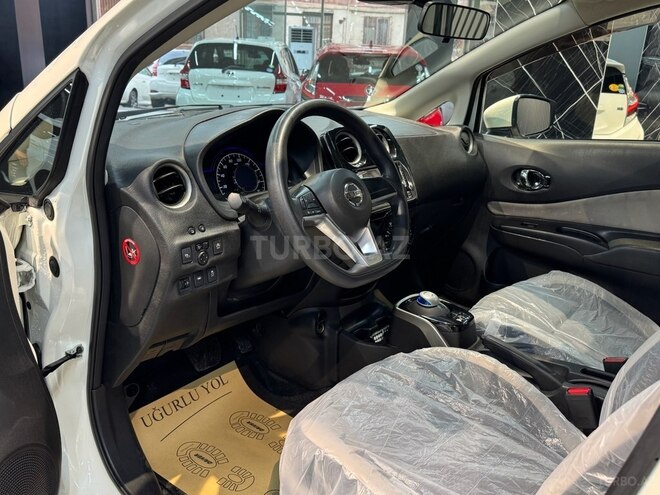 Nissan Note-20