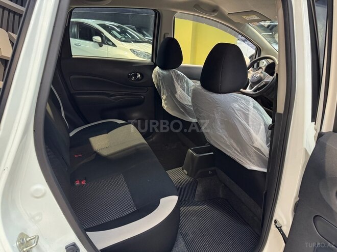 Nissan Note-16