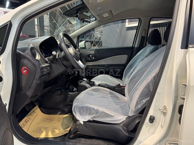 Nissan Note-21