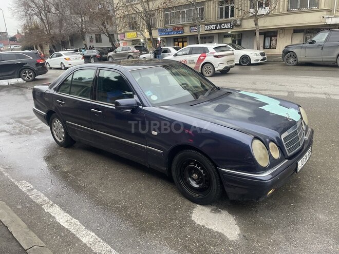 Mercedes E 230 1997, 323,000 km - 2.3 l - Bakı