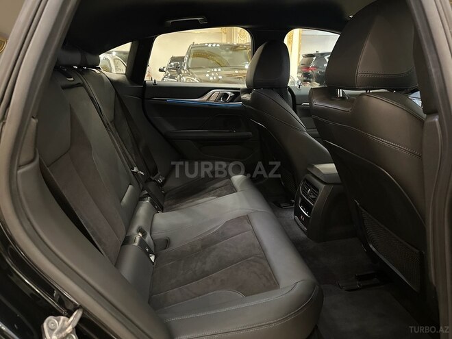 BMW i4 2022, 27,000 km - 0.1 l - Bakı
