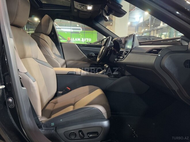 Lexus ES 300h 2024, 0 km - 2.5 l - Bakı