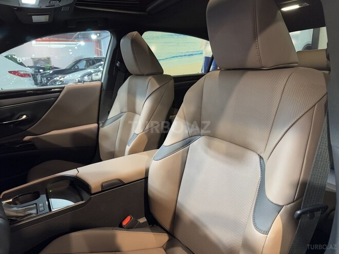 Lexus ES 300h 2024, 0 km - 2.5 l - Bakı