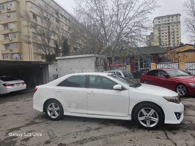Toyota Camry 2011, 266,768 km - 2.5 l - Bakı