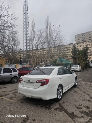 Toyota Camry 2011, 266,768 km - 2.5 l - Bakı
