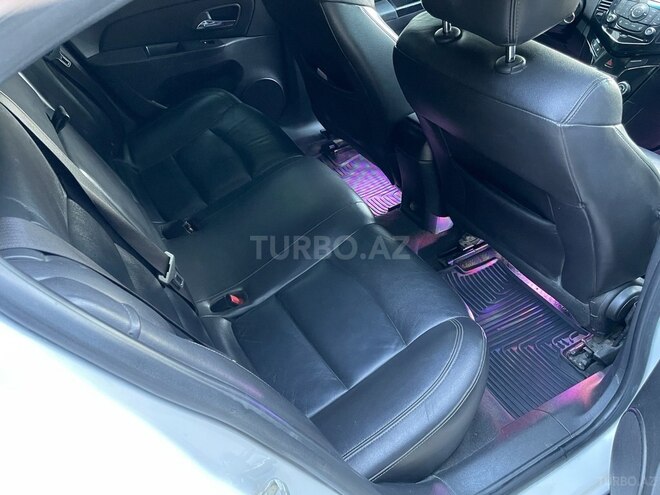 Chevrolet Cruze 2013, 134,000 km - 1.4 l - Gəncə