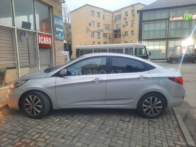 Hyundai Accent 2012, 156,000 km - 1.4 l - Sumqayıt