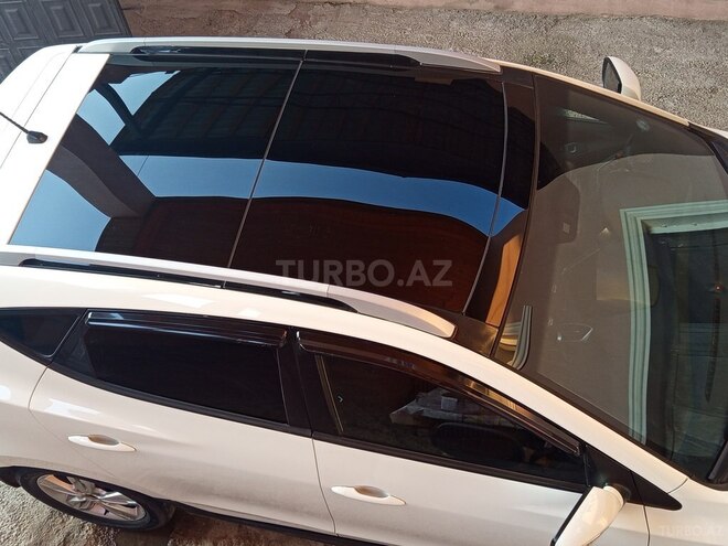 Hyundai ix35 2010, 220,363 km - 2.0 л - Qazax