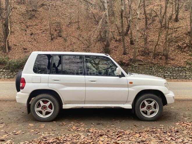 Mitsubishi Pajero io 2000, 400,000 km - 1.8 l - Lənkəran