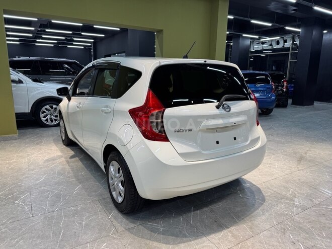 Nissan Note-10