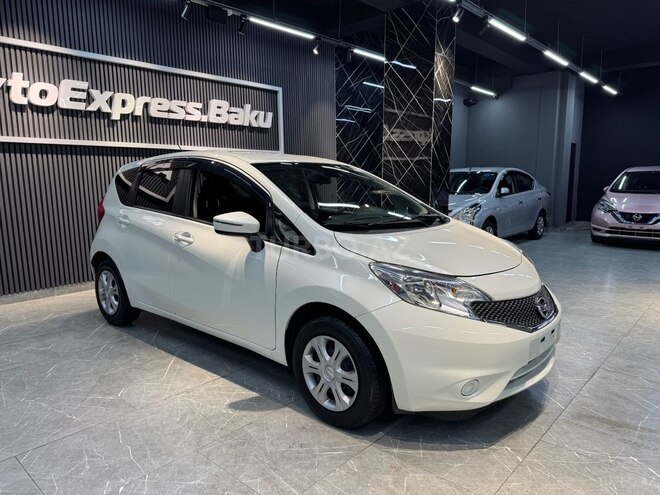 Nissan Note-4
