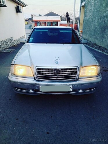 Mercedes C 180 1995, 209,464 km - 1.8 l - Oğuz