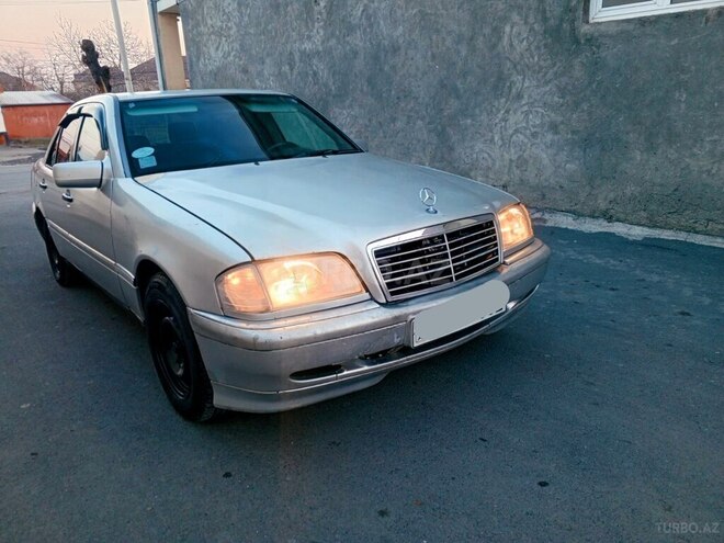 Mercedes C 180 1995, 209,464 km - 1.8 l - Oğuz